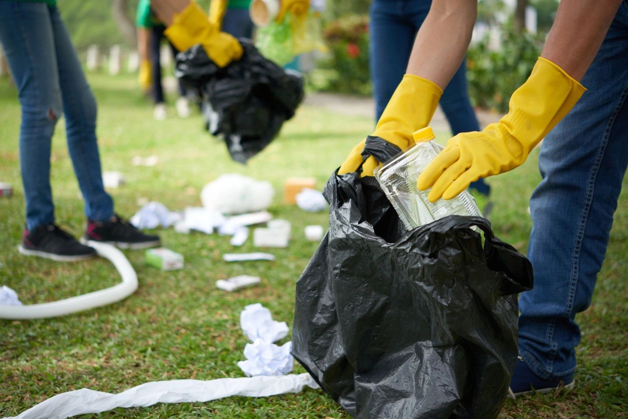 Casa Community Clean-Up